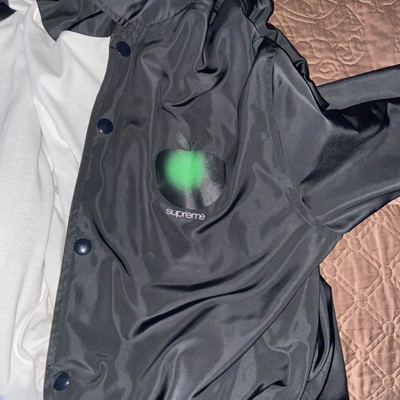 Supreme apple windbreaker